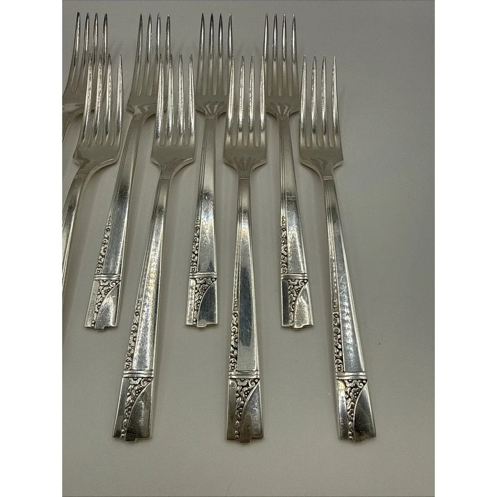 Nobility Plate Caprice 8 Dinner Forks Silverplate Flatware Oneida Flatware 7.5